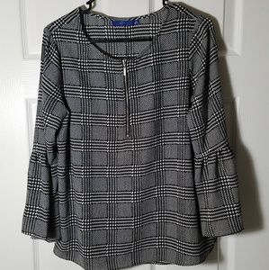 Apt.9 checked blouse, w/ bell sleeves, Medium